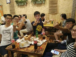榕江烧烤加盟,学烧烤技术,开烧烤店多少钱疯狂烤翅加盟